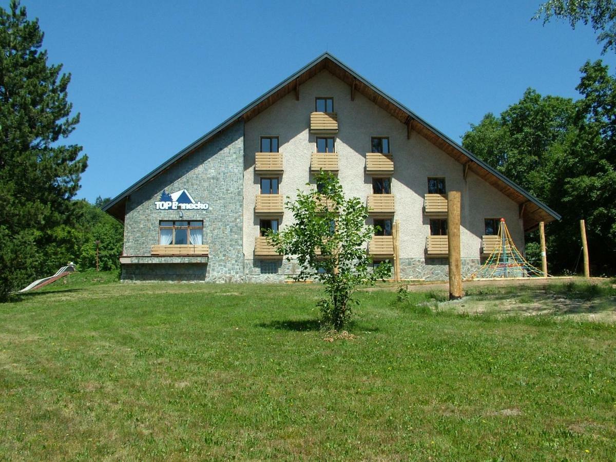 Profamily Hotel Top Бенецко Экстерьер фото